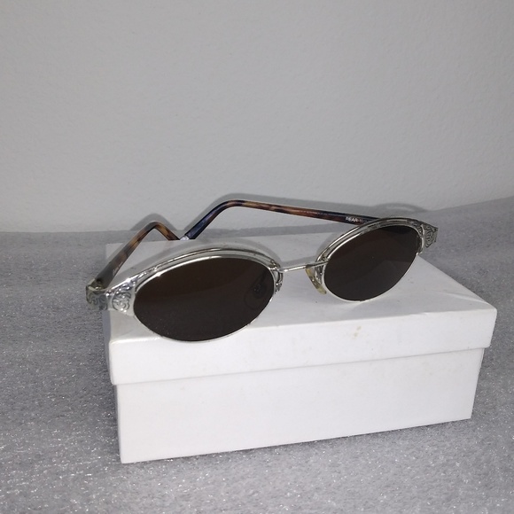 Brighton Accessories - BRIGHTON Beautiful Vintage Cat Eye  Sunglasses